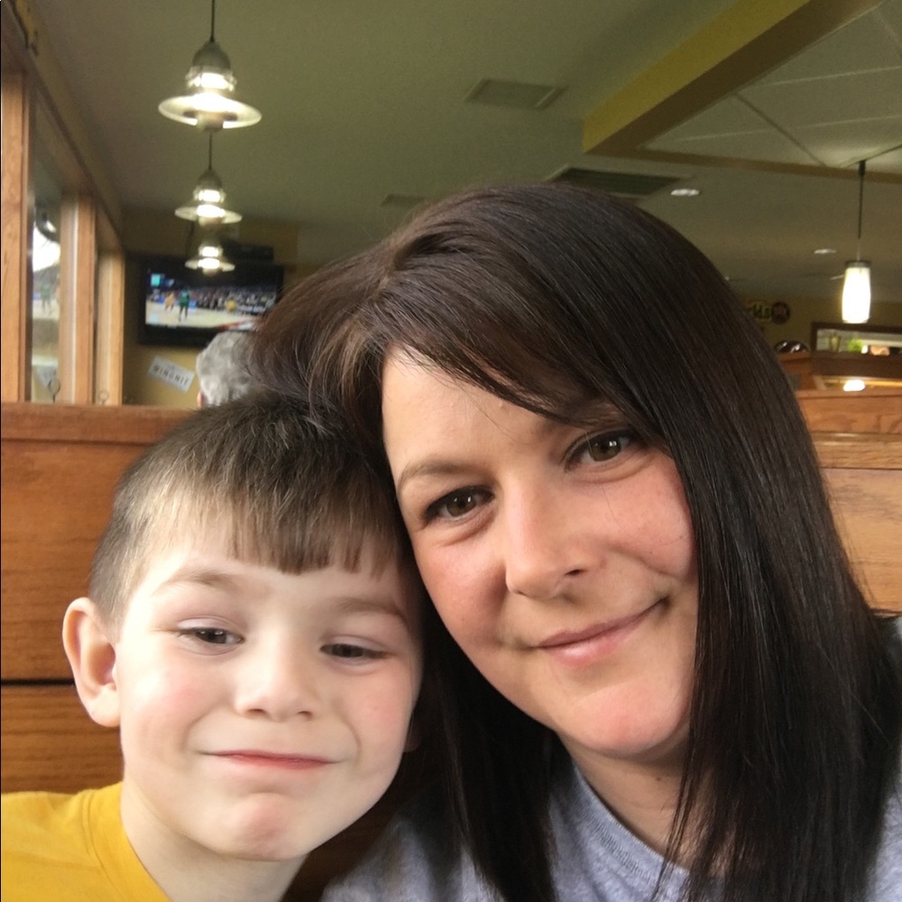 Meet your Posher, Christy